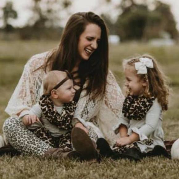 Meet your Posher, Natasha - Picture 1 of 1